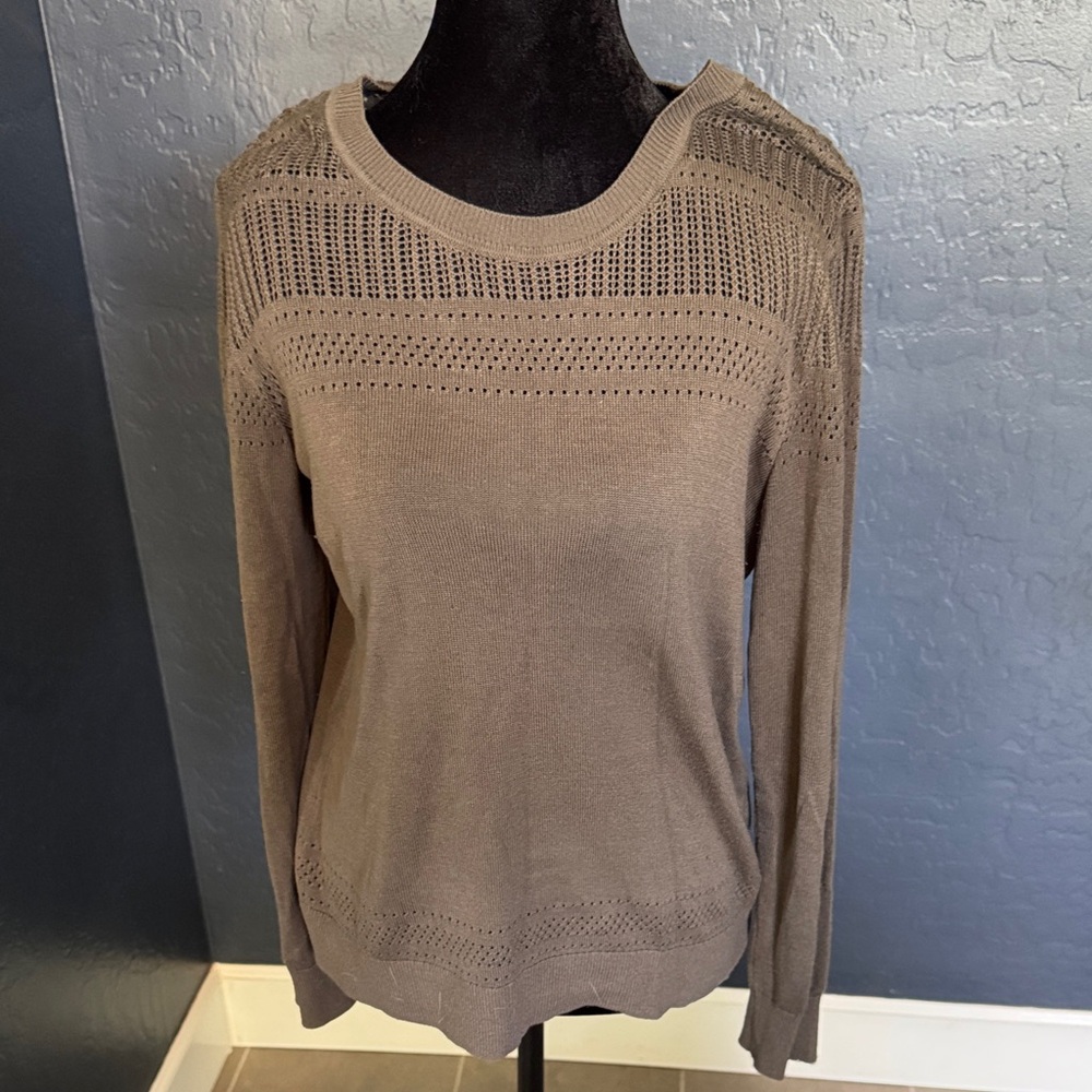 Banana Republic Brown Crew Neck Sweater